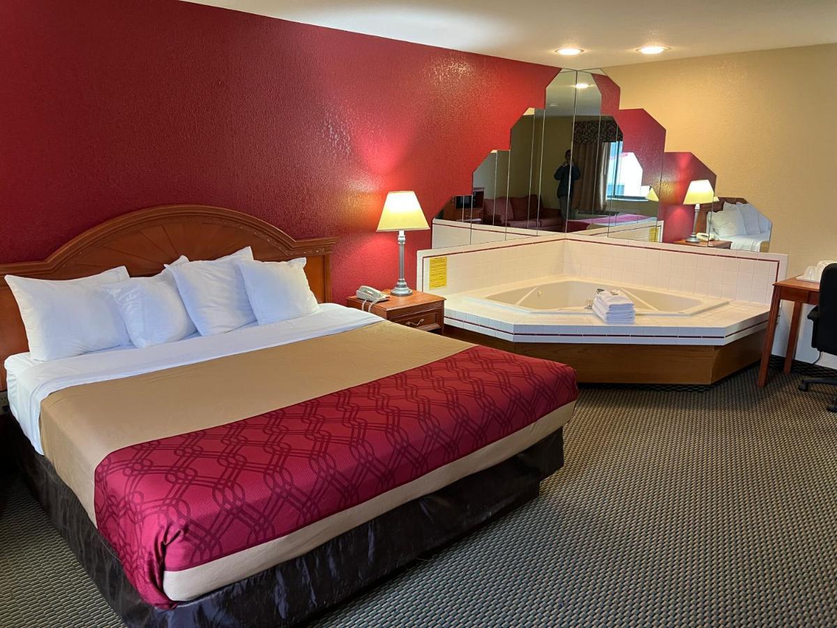 Express Inn & Suites Decatur Luaran gambar