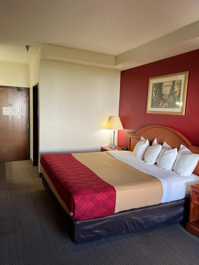 Express Inn & Suites Decatur Luaran gambar