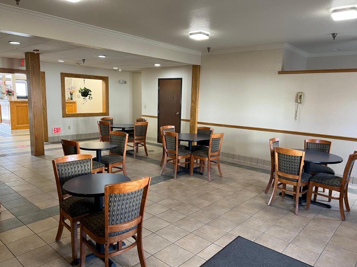 Express Inn & Suites Decatur Luaran gambar